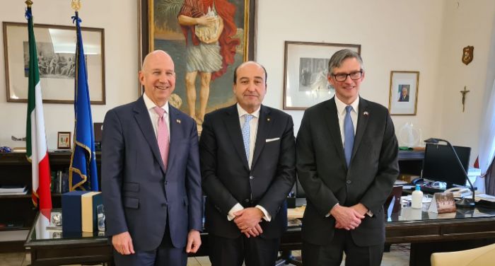 Visita in Prefettura dell'Ambasciatore americano e del Console generale USA a Milano