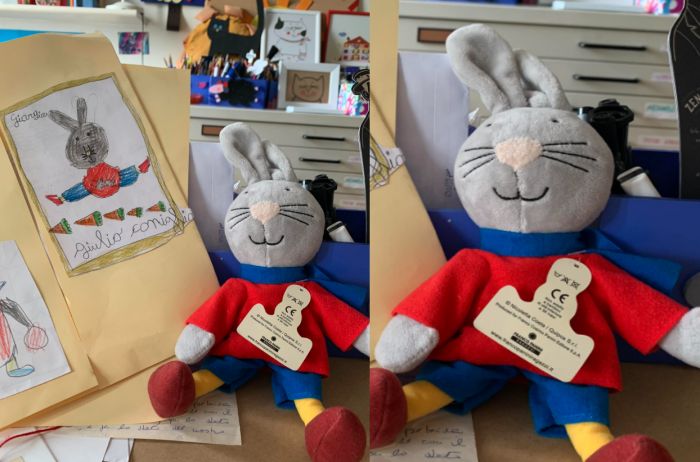 Giulio Coniglio finalmente riceve disegni e lettera di bimbi