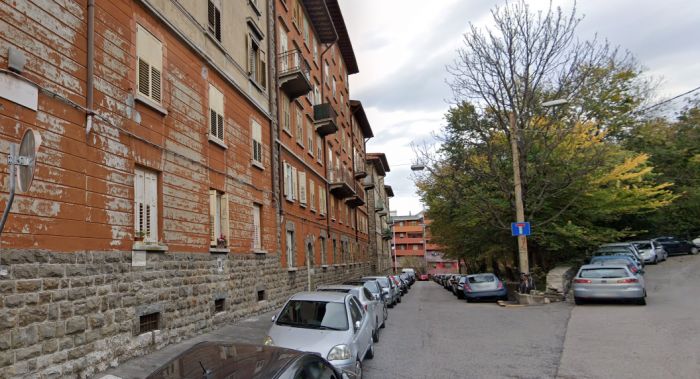 Irregolari in Italia, pregiudicati e con espulsione occupavano abusivamente alloggi ATER in via Battera