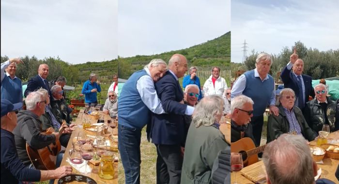 Pausa relax oggi in osmizza per il sindaco Dipiazza tra morbin e canzoni! (VIDEO)