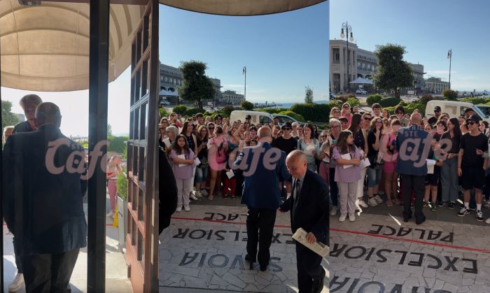 Dipiazza come Ultimo, tripudio ed entusiasmo all'uscita dal Savoia (VIDEO)