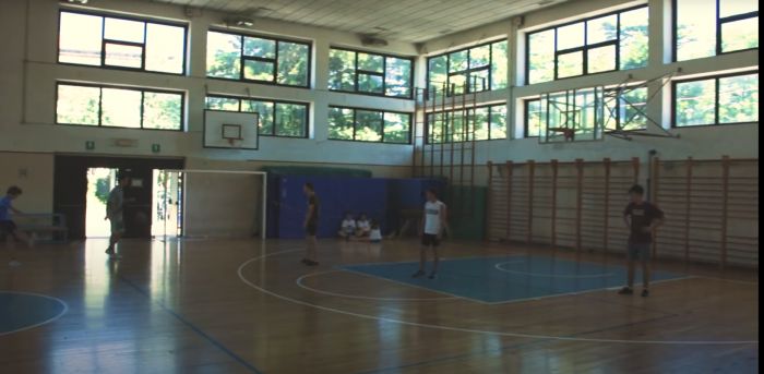Rinnovata la palestra Grande del liceo Oberdan con fondi PNRR: anche spogliatoi e bagni a nuovo