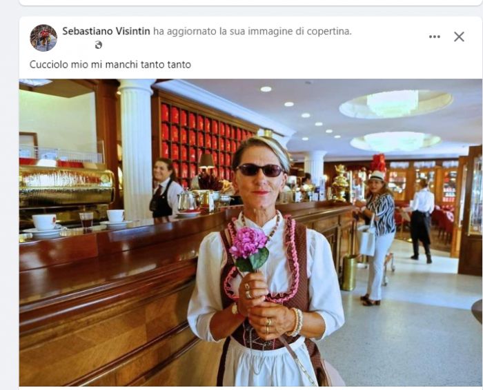 Seba e l’emozione di un ricordo con l'amatissima Lilly: “Cucciolo mio, mi manchi tanto tanto”
