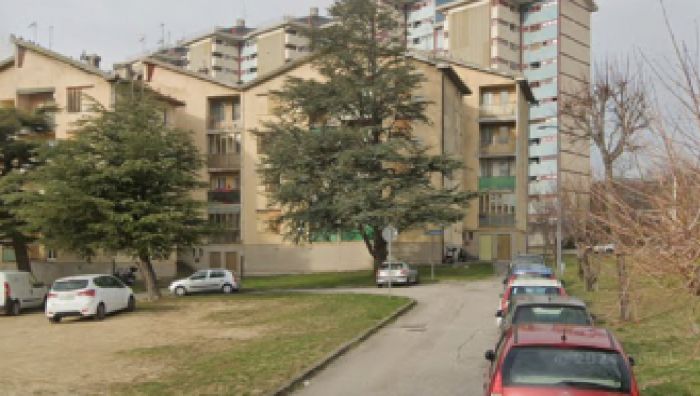 "Serve illuminazione in via Sergio Forti", un lettore segnala un tratto buio e insicuro
