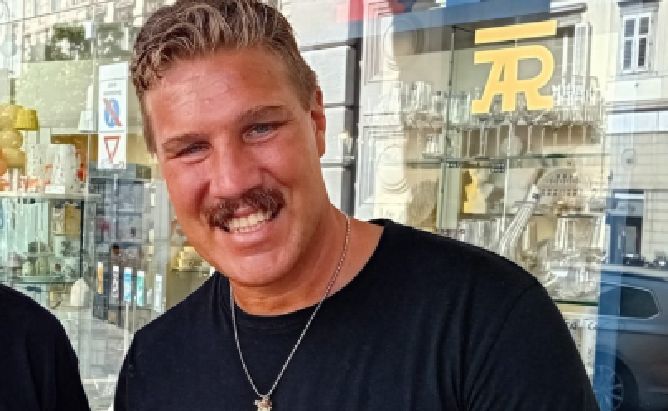 Gruppo di 25 neonazisti indagati in Italia, c'è anche Fabio Tuiach!