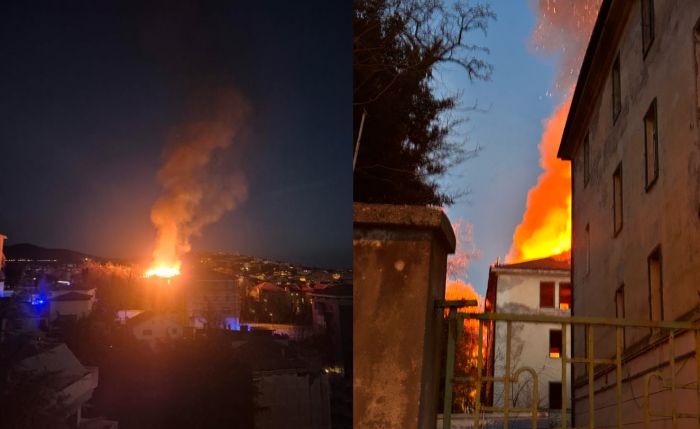 Trieste, incendio sul tetto in vicolo Ospedale Militare: vigili del fuoco in azione (FOTO-VIDEO)