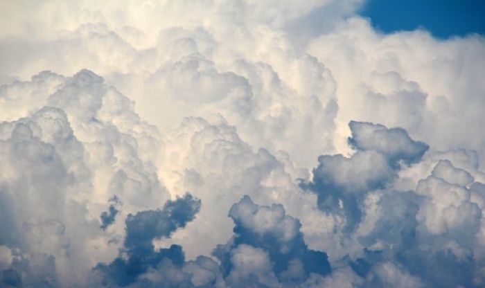Il meteo del primo giorno di primavera, Cielo da poco nuvoloso a variabile