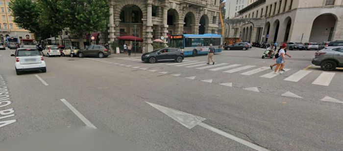 «Mi salvarono dopo un incidente in via Carducci nel 1999»: l’appello per ritrovare i suoi soccorritori