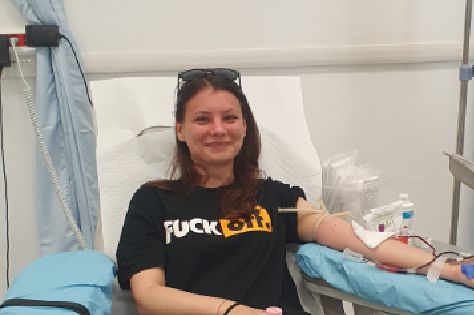 “Splendidamente splendidi”: elogio al centro trasfusionale, prima donazione per Giada