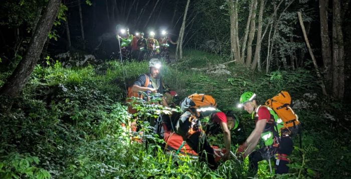Tragico epilogo per l’escursionista scomparsa in Veneto: 57enne trovata senza vita