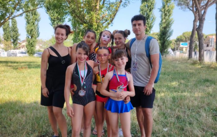 Trieste sul podio d’Italia, pioggia di medaglie per la House of Aerialist ai nazionali CSEN!!