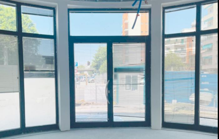 Maritani svela l'ingresso dell'ex bar Flavia: “Non vediamo l’ora!”