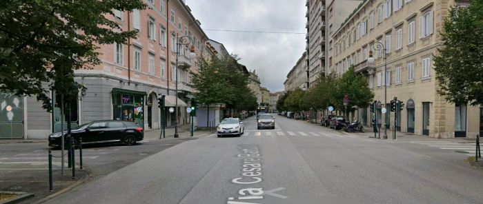 Incidente tra via Battisti e via Xydias: «Quando si metterà in sicurezza quell’incrocio pericoloso?»