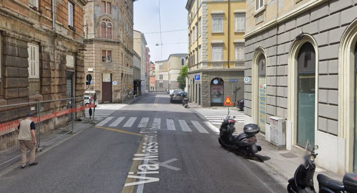 Rissa nella notte Al bar Lindsay e Gianny di via D’Azeglio: locale chiuso dopo intervento della Polizia