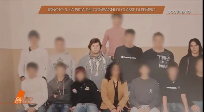 Delitto di Garlasco, la nuova pista: gli inquirenti guardano ai compagni di classe di Andrea Sempio