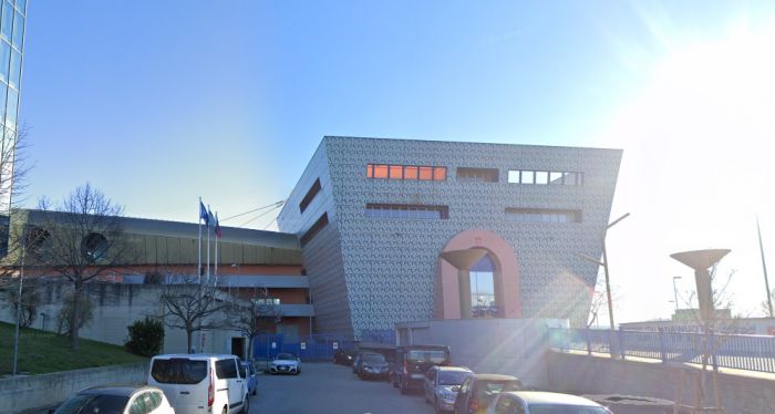Piscina “Bruno Bianchi” chiusa per lavori di manutenzione: riapertura il 15 settembre