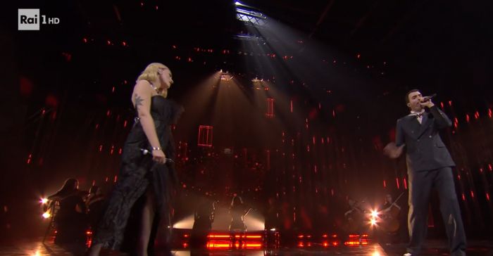 Sanremo, Mara Sattei con Mecna ne "L'ultimo bacio"