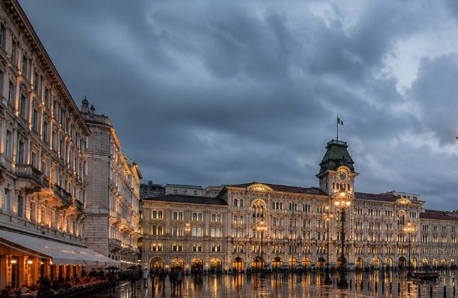 Cosa fare a Trieste quando piove: idee, luoghi e angoli da scoprire anche col maltempo