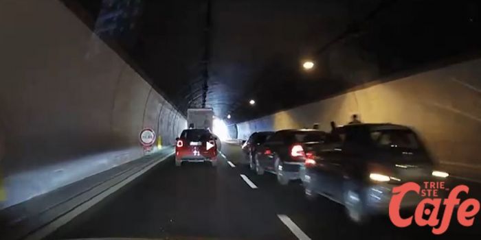 Tamponamento a catena nella galleria GVT: traffico rallentato verso Muggia (VIDEO)