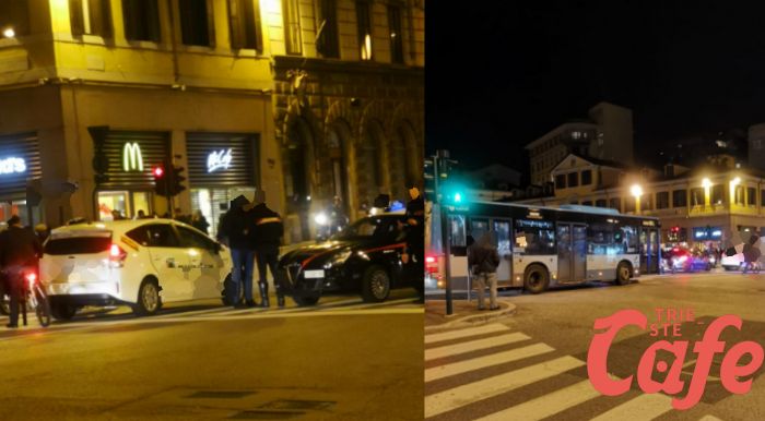 Piazza Goldoni, attraversa col rosso venendo 'toccato' da un taxi: pedone poi getta occhiali addosso al tassista