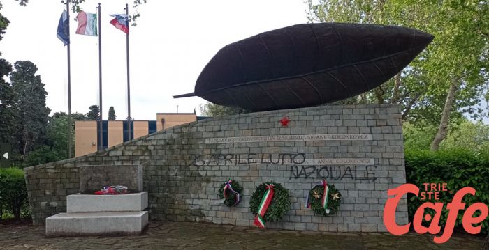 25 aprile shock a Trieste, sfregiato il  monumento alla Liberazione davanti al cimitero di Sant'Anna
