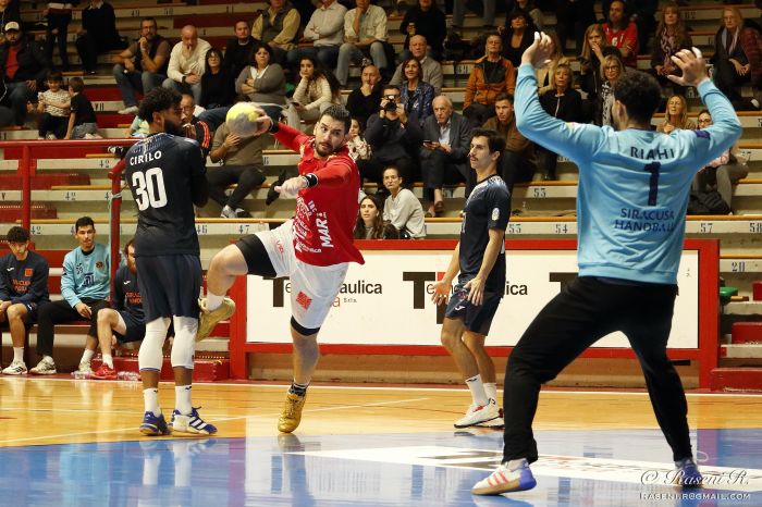 Sport, Pallamano Trieste 1970: La squadra triestina attesa al Pala Tacca contro Cassano Magnago