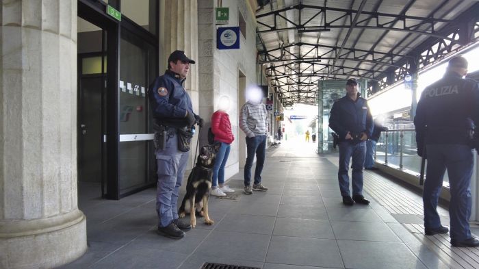 Fvg, si spaccia nel parchetto e in stazione: raffica di droga sequestrata 