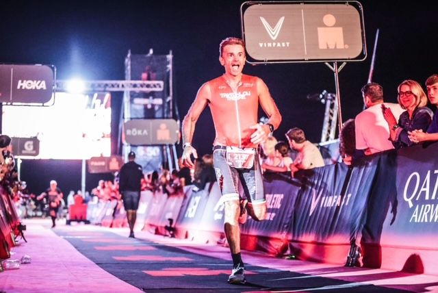 Il parrucchiere triestino Stefano Ianezic conquista l’IRONMAN di Cervia