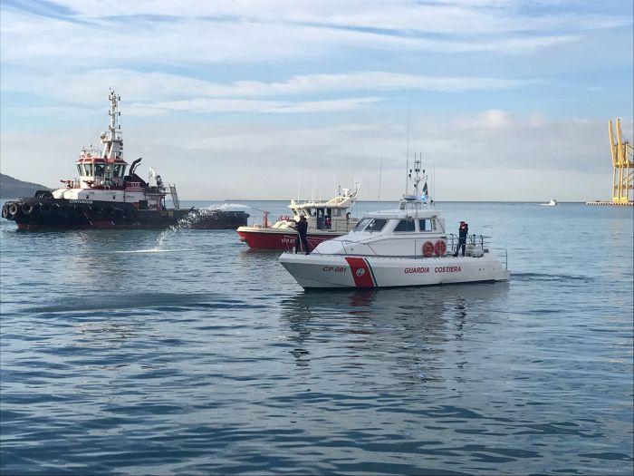 Incendio in Porto di Trieste, ma è un esercitazione coordinata dalla Guardia Costiera