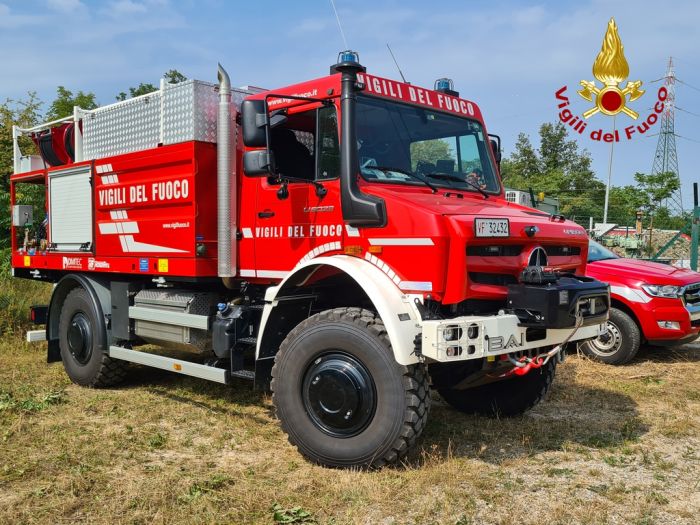 Friuli Venezia Giulia: potenziate le squadre antincendio con turni straordinari e mezzi fuoristrada