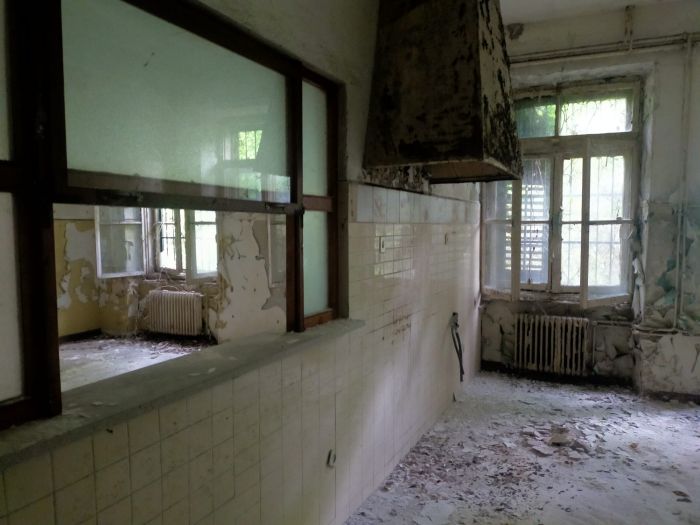Muggia, pubblicato l’avviso per l’alienazione della caserma di Aquilinia