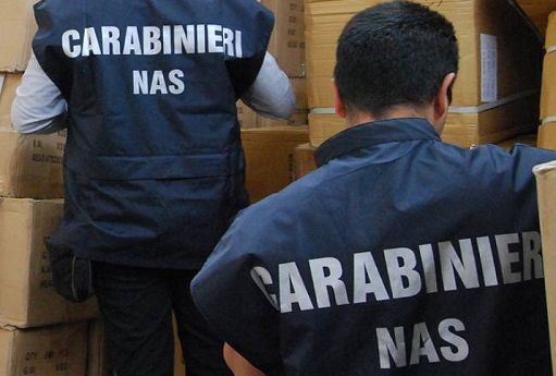Carenze igienico-sanitarie e irregolarità varie, due locali triestini sanzionati dai NAS