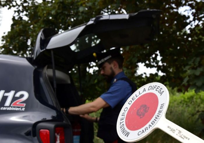 “Sono tua nipote, ho avuto un incidente”: truffatori usano voce artificiale per ingannare un’anziana