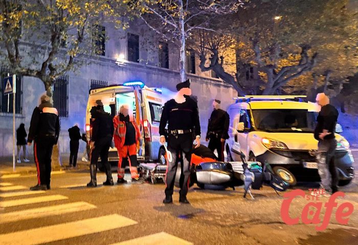 Via dell'Istria, scontro furgoncino-scooter: scooterista all'ospedale 