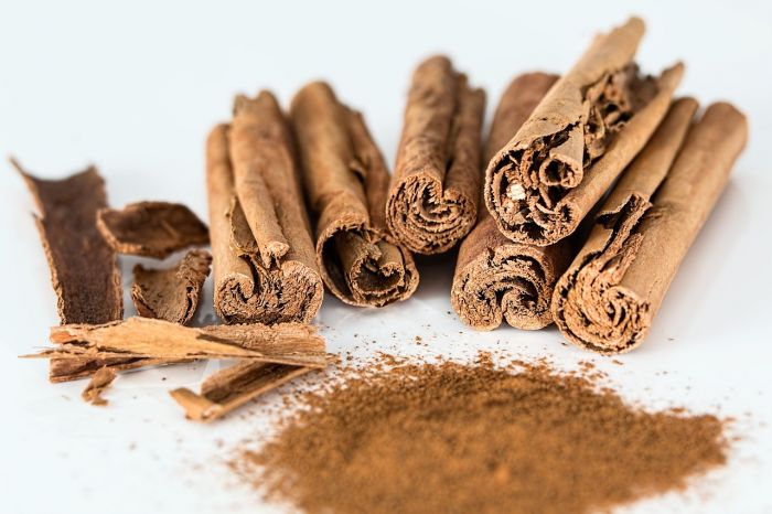 Cannella e curcuma nel caffè: metabolismo accelerato
