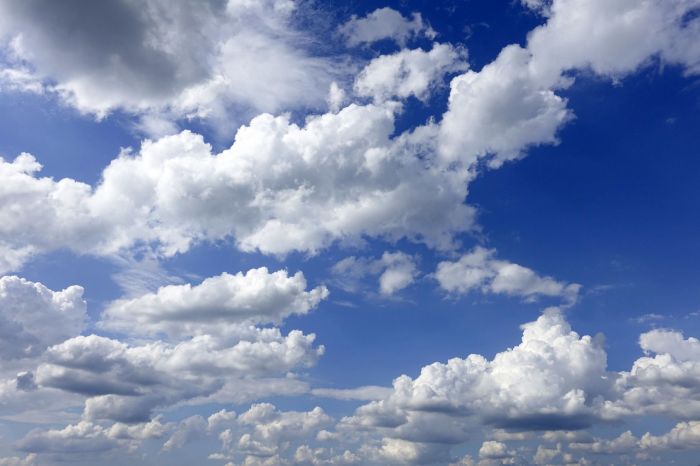 Il meteo di domenica 30 marzo, cielo da poco nuvoloso a variabile