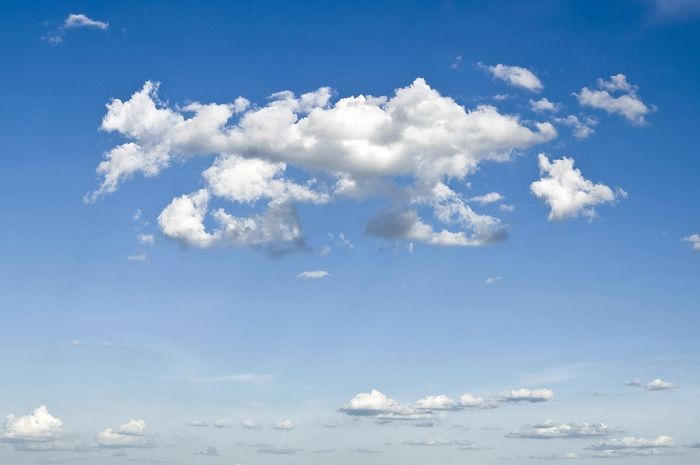 Il meteo di martedì 26 agosto, cielo poco nuvoloso