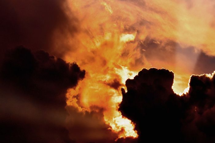 Prof UniTs: "La Terra si prepara all'arrivo di una forte tempesta solare"