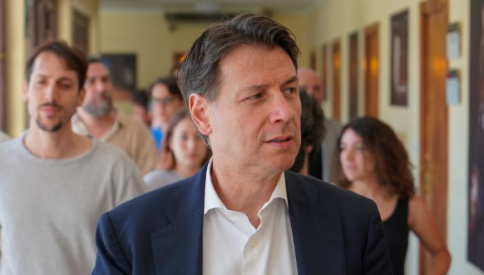 Conte: favorito a primarie per premier? Non conta chi va a Chigi