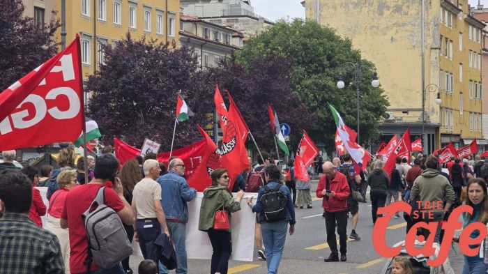 Trieste, corteo del 25 aprile attraversa la città nel pomeriggio: tutte le strade coinvolte e orari 