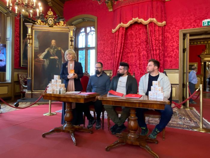 Presentata "Amare" la marmellata di arance dall'Orangerie del Parco di Miramare
