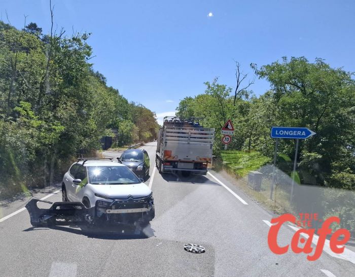 Incidente a pochi metri dal Bivio H: traffico rallentato in direzione Longera