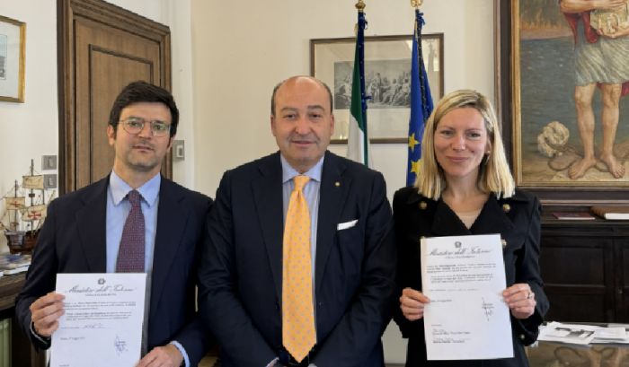 Trieste, giurano i due nuovi viceprefetti: Caterina Pikiz Gattinoni e Roberto Carbone al lavoro in Prefettura