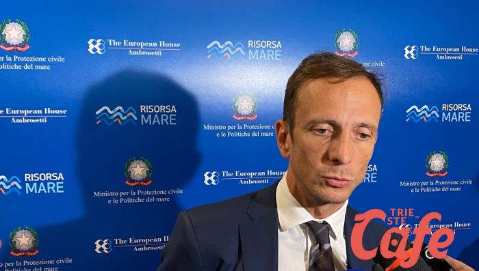 Fedriga, non so se è guerra ma pressione migratoria è politica