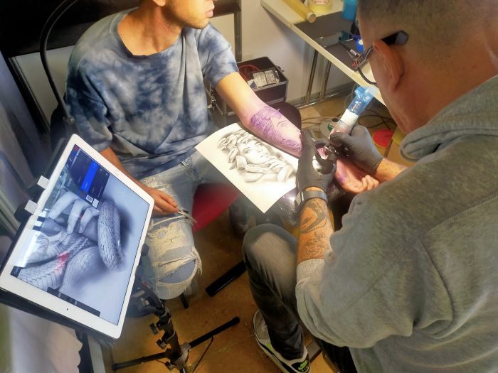 Nel week-end torna l'International Tattoo Expo nella nuova location del Trieste Convention Center in Porto Vecchio