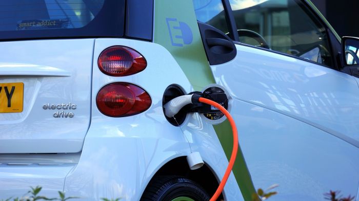 Auto, in Unione Europea oltre 20% elettriche, prima volta in Europa