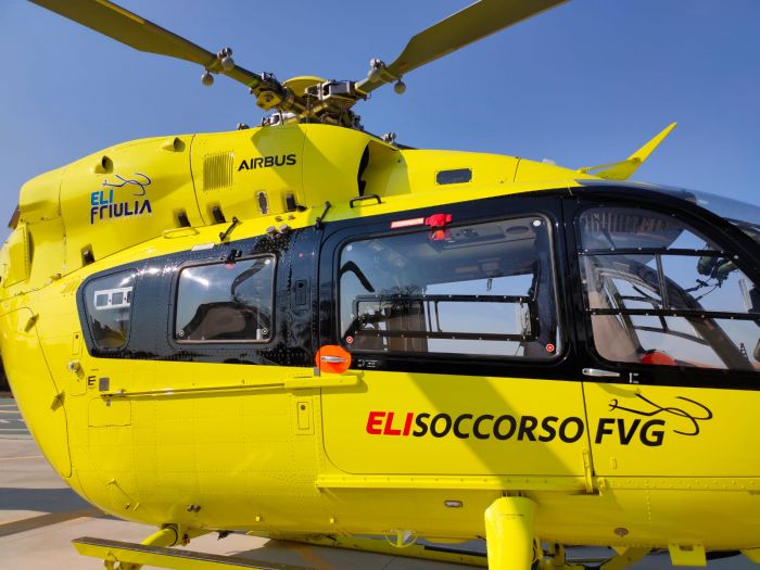 Fvg, scontro auto-moto : centauro elitrasportato grave 
