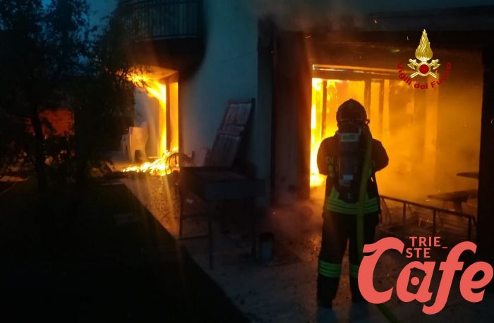 Incendio in una casa di Concordia Sagittaria: 7 persone leggermente intossicate tra cui 5 minori