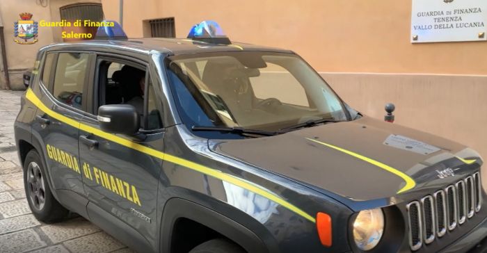 Trieste, finto invalido scoperto dalla Finanza: percepiva da 15 anni una pensione indebita