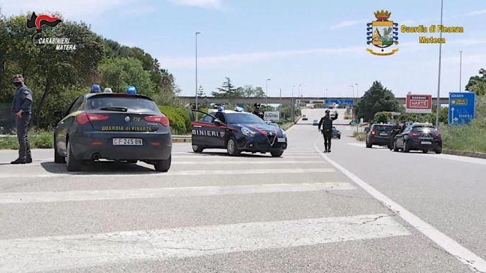 Auto di lusso, contanti e frodi: Trieste nel mirino di un’indagine su scala nazionale